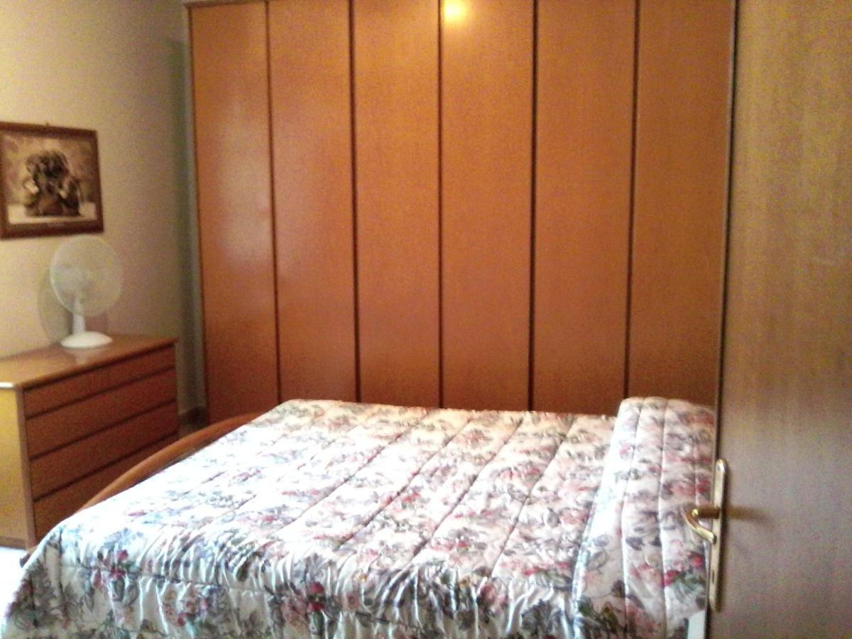Appartamento In Collina "La Perla" リパルベッラ エクステリア 写真